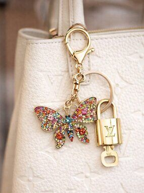 Authentic Louis Vuitton Gold Lock & Key ✨Unbranded Butterfly Bag Charm Keychain